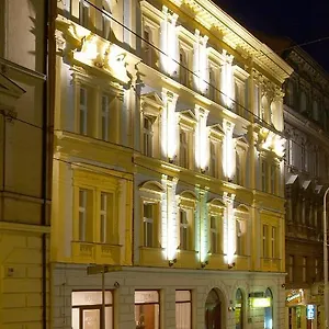 Patio Hotel Prague