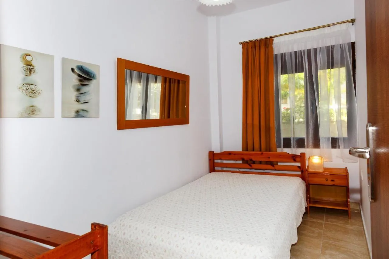 Emi House Aparthotel Βουρβουρού Ελλάδα