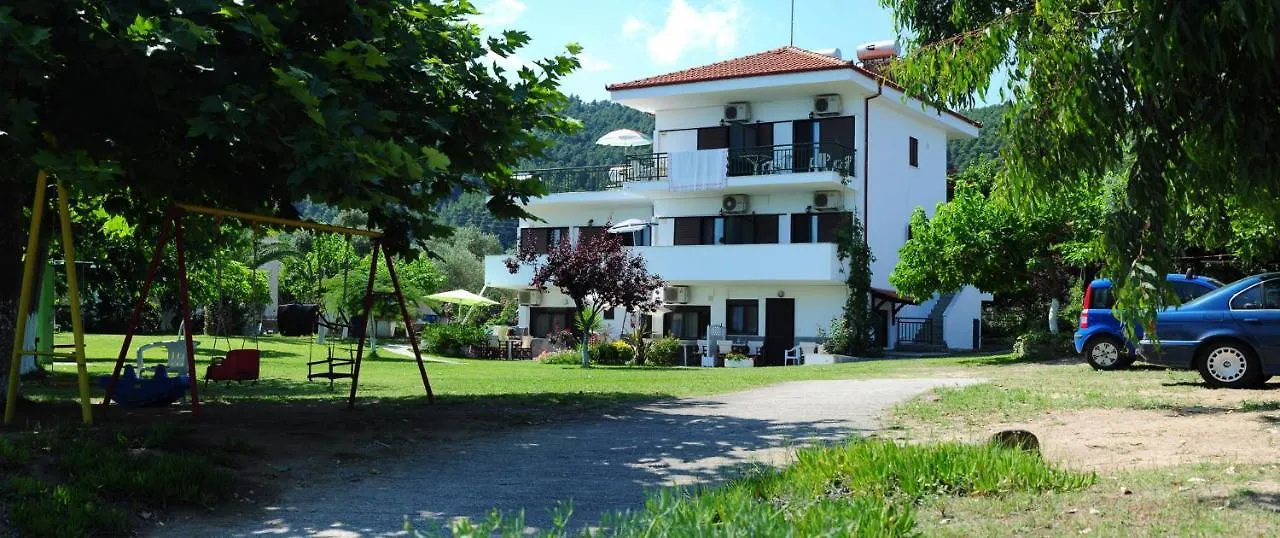 Апарт отель Emi House Вурвуру