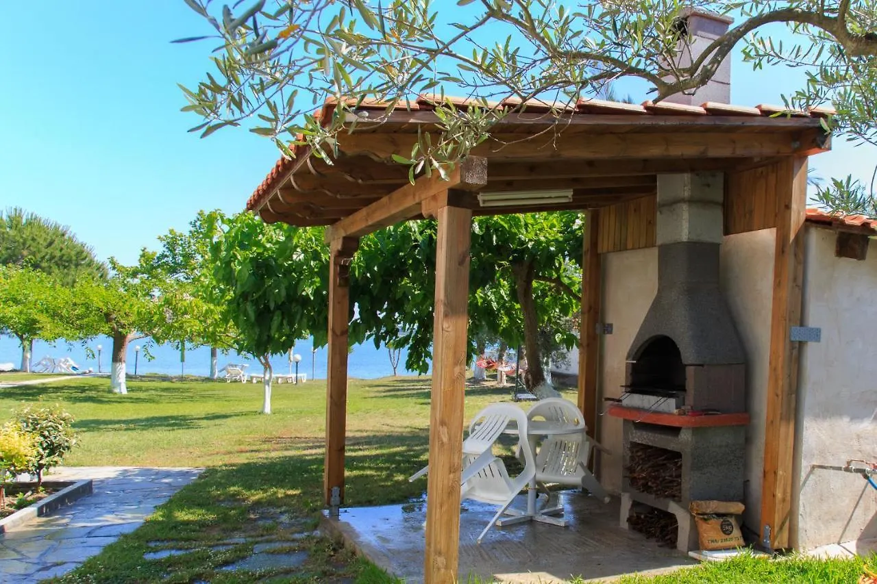 Emi House Aparthotel Vourvourou
